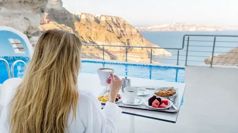 Lleva Grecia a tu mesa con un desayuno mediterráneo tradicional