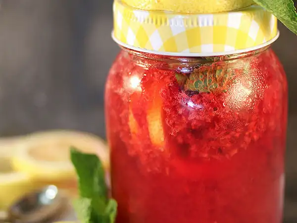 Raspberry lemonade