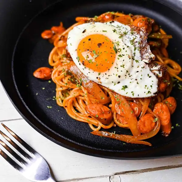 Napolitan Spaghetti (Japanese Ketchup Pasta)