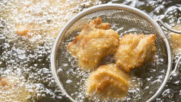 The 9 Best Oils For Deep Frying