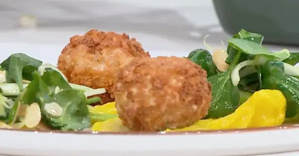 The Improtas cook tuna meatballs, the recipe It's always midday