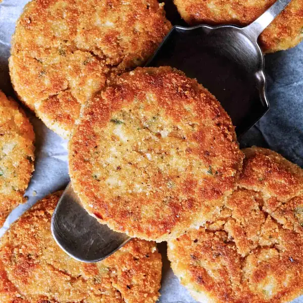 Greek Codfish Cakes With Lemon Caper Aioli