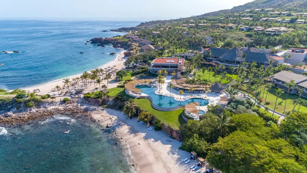 Four Seasons Punta Mita, exclusive experiences for everyone