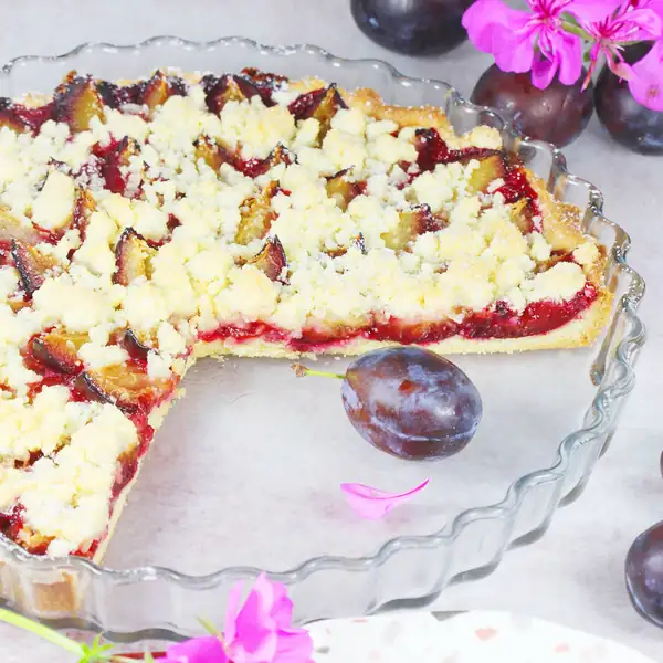 Plum tart