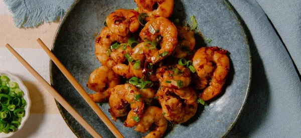 Chongqing-style spicy prawns
