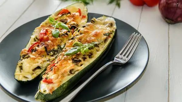 The Best Zucchini Size For Stuffed Boats