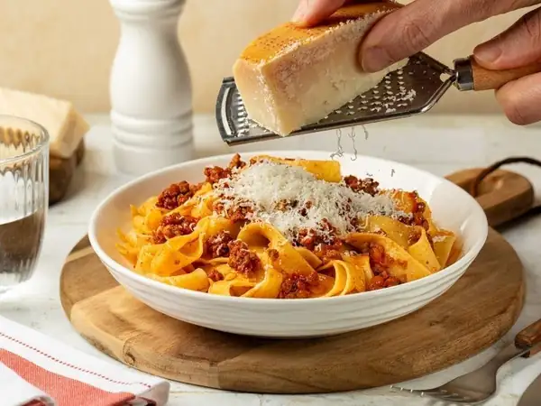 Delicious Recipes: Pappardelle Bolognese Recipe
