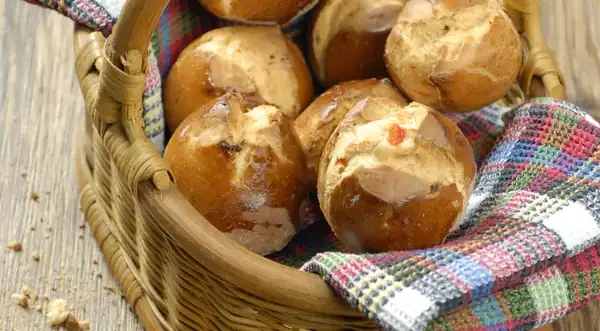 Ricotta and Sweet Red Pepper Rolls