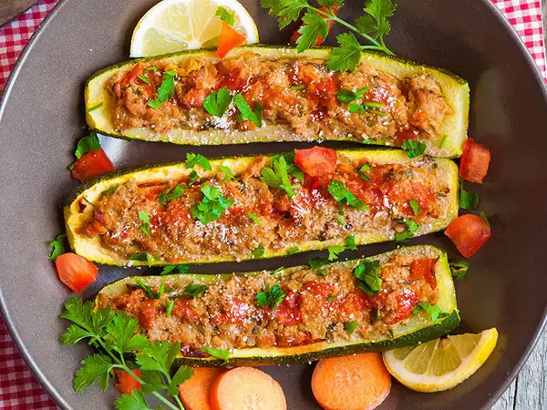 Lightly stuffed courgettes
