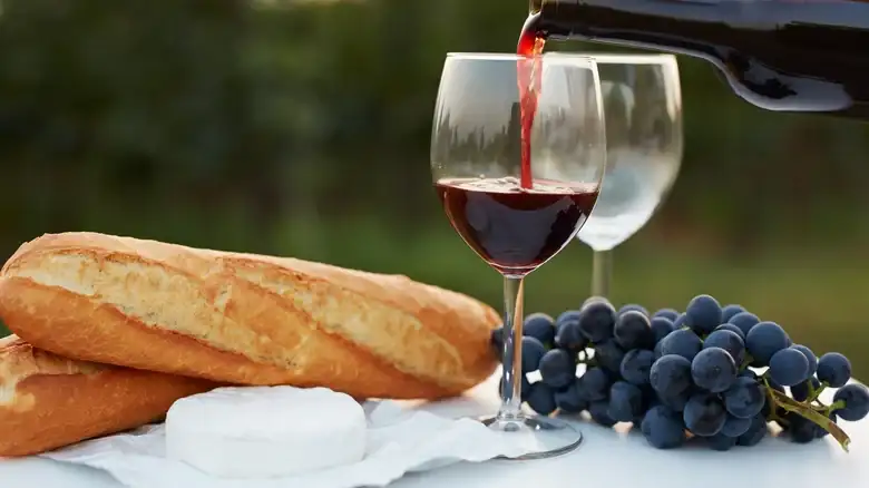 Grab Luscious Cheese And A Baguette For A French-Inspired Hamburger