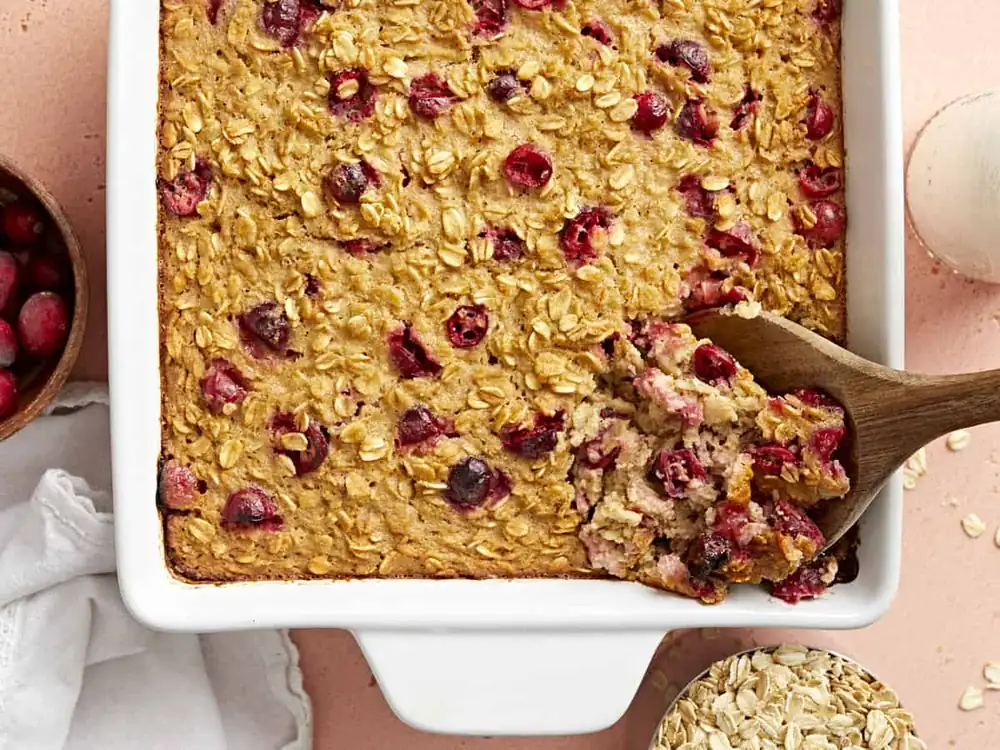 Banana Bread Baked Oatmeal