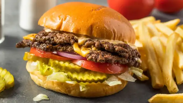 Uno de los mejores sándwiches de comida rápida de 2026 proviene de una cadena clásica de hamburguesas