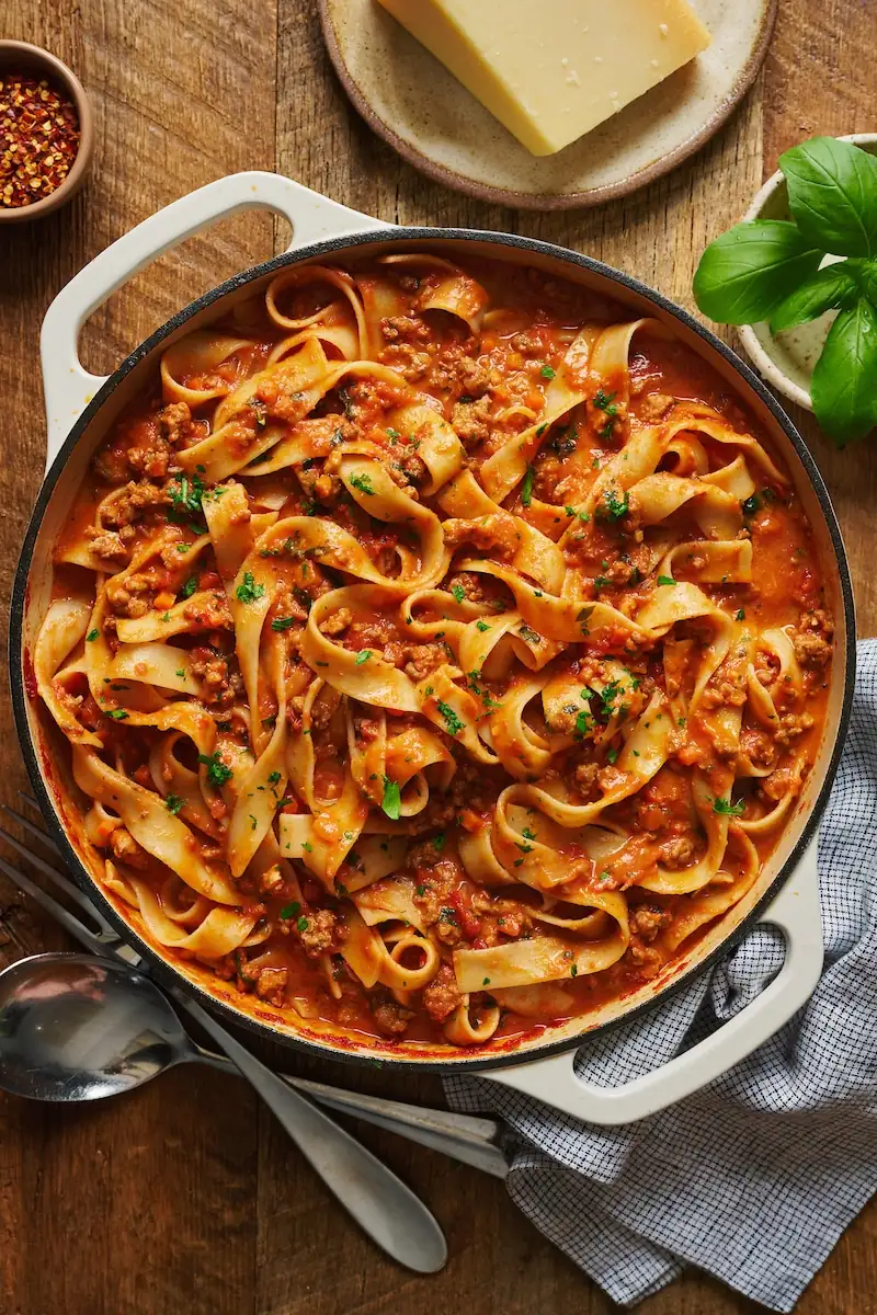 How to Make Bolognese (The Best Ground Beef Sauce)