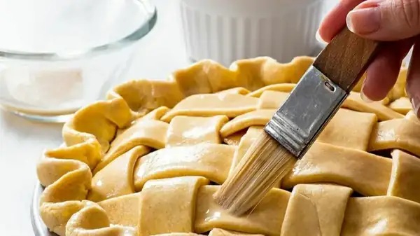 How Should You Brush Pie?