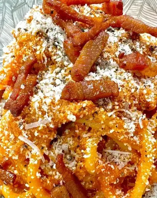 Amatriciana with XXL Spaghettoni Pasta Garofalo