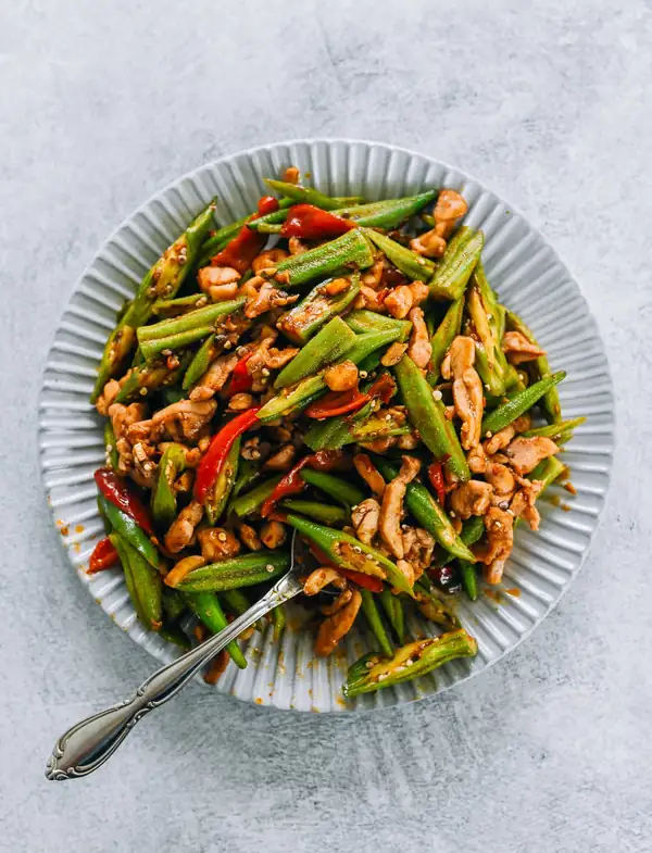 Okra Stir-fry with Chicken