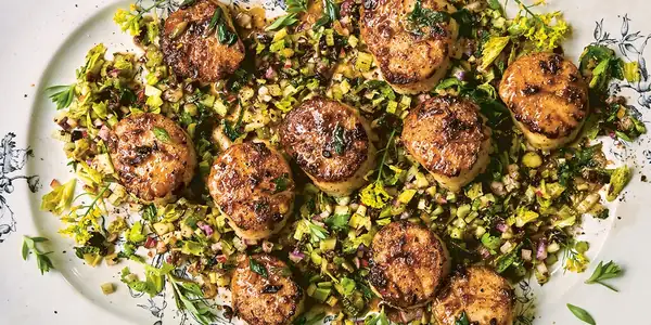 Seared Scallops with Veggie Gravel
