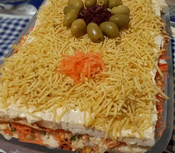 Chicken Sandwich Cake Recipe, submitted by Gustavo Alcantara Piekarczik