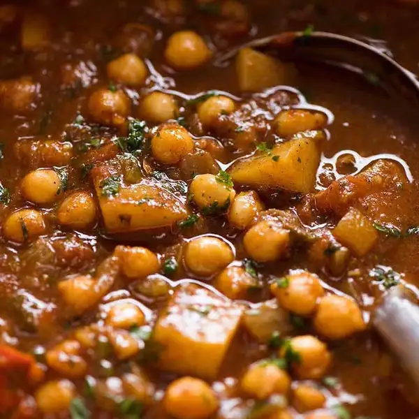 Chickpea Curry with Potato (Chana Aloo Curry)